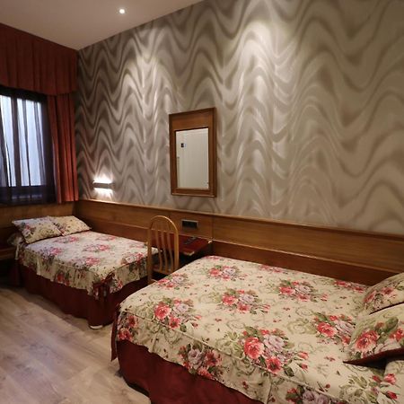 โฮสทัล ฮิสปาโน่ อาร์เจนติโน่ กรัน เวีย Hotel มาดริด ภายนอก รูปภาพ