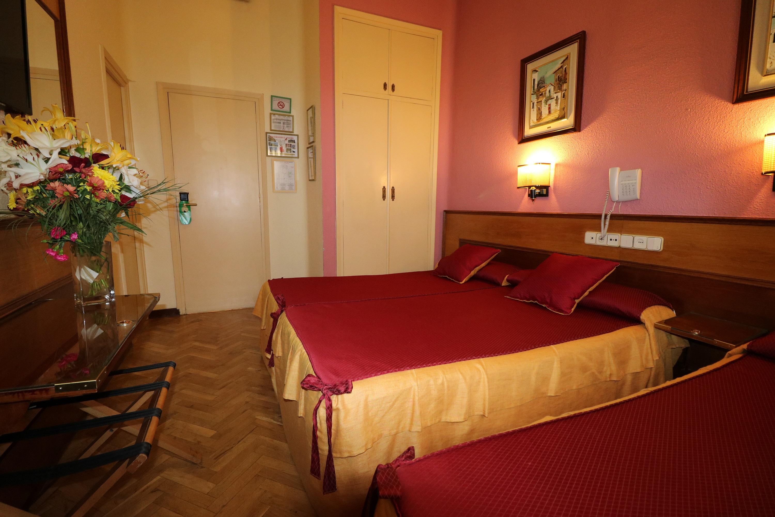 โฮสทัล ฮิสปาโน่ อาร์เจนติโน่ กรัน เวีย Hotel มาดริด ภายนอก รูปภาพ