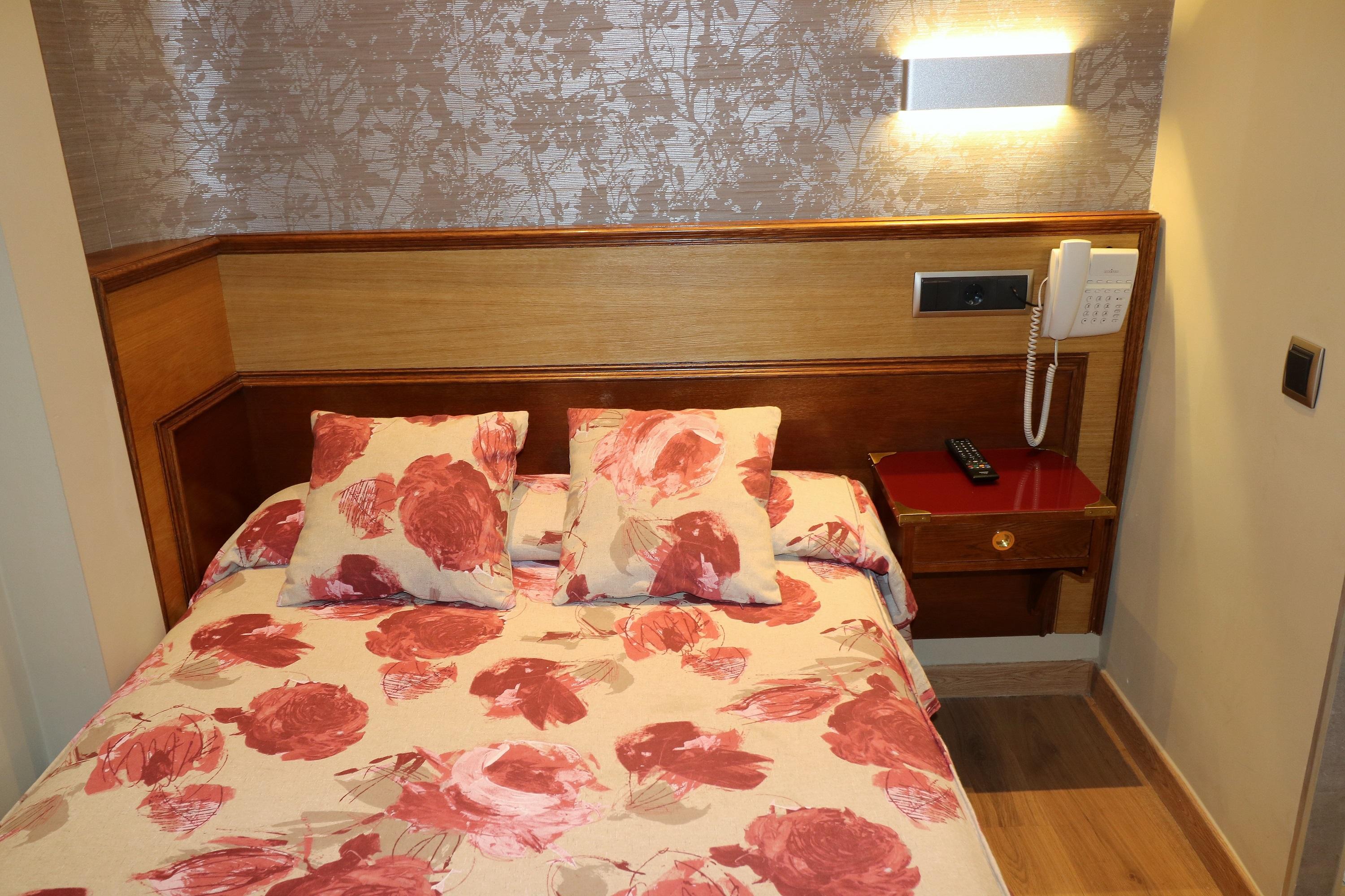 โฮสทัล ฮิสปาโน่ อาร์เจนติโน่ กรัน เวีย Hotel มาดริด ภายนอก รูปภาพ